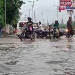 बारिश से जन-जीवन अस्त-व्यस्त, व्यापार प्रभावित, सड़कें-गलियां बनीं तालाब