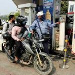 बिना हेलमेट न दिया जाए फ्यूल : आरटीओ